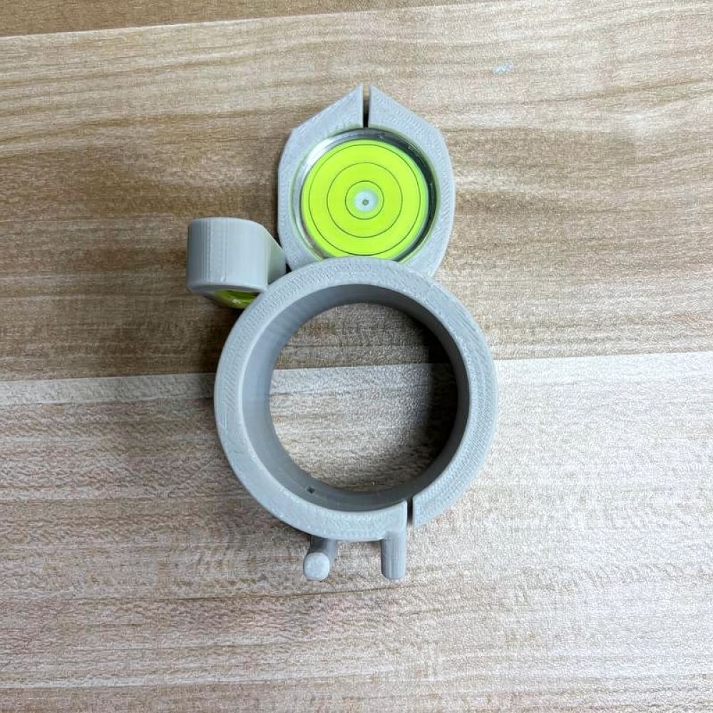 壁に穴を開ける際の精度を高めるためのドリルガイド、水平調整ア - Home Improvement Handyman のレビューと価格
