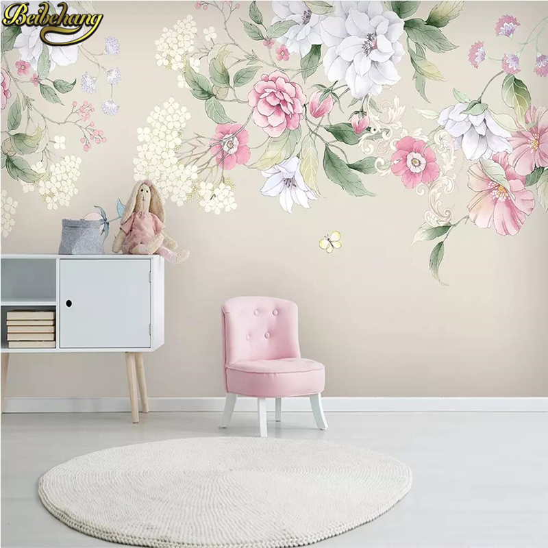 リビングルーム用のモダンな花柄壁紙、ミニマリストTV背景写真 - Tv Home Improvement のレビューと価格